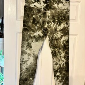 lululemon athletica Tie-Dye Leggings - Green and White
